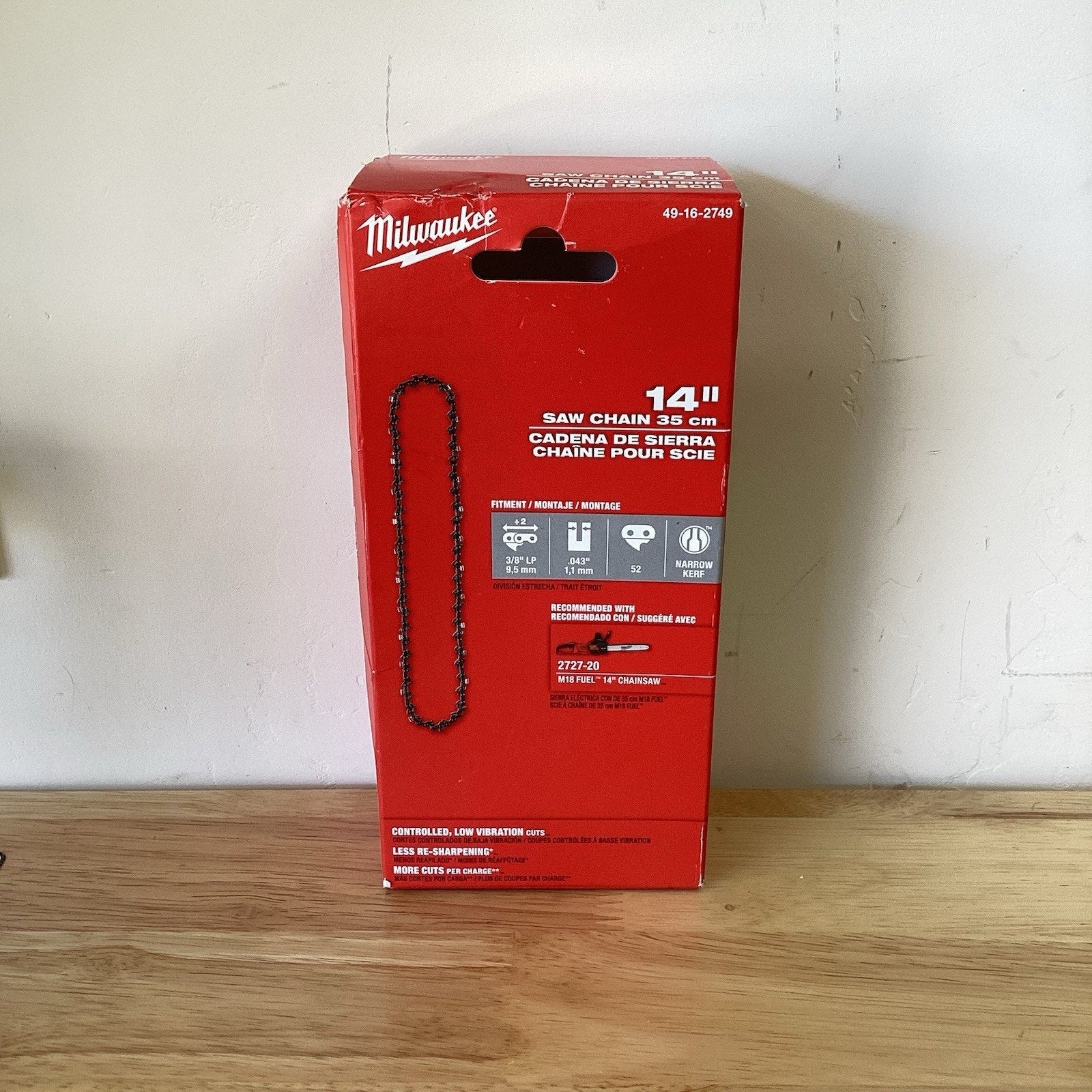 NEW Milwaukee 49-16-2749 14" Chainsaw Chain for M18 14" Chainsaw