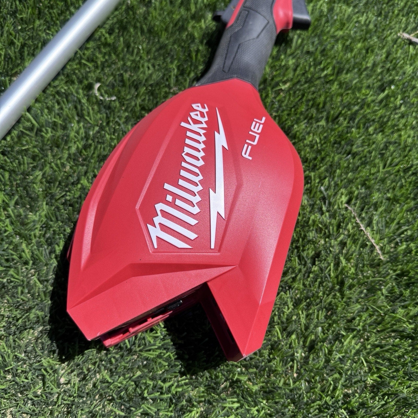 Milwaukee M18 FUEL 16" String Trimmer 3016-20ST 18V w/ QUIK-LOK - Tool Only