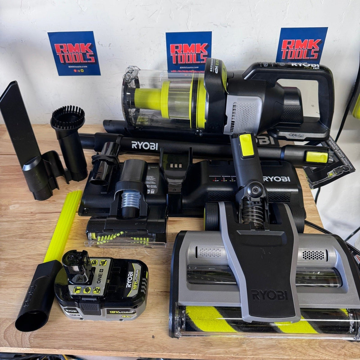Ryobi PBLSV719K ONE+ HP 18V Stick Vacuum Kit 4.0Ah Battery Charger Tested