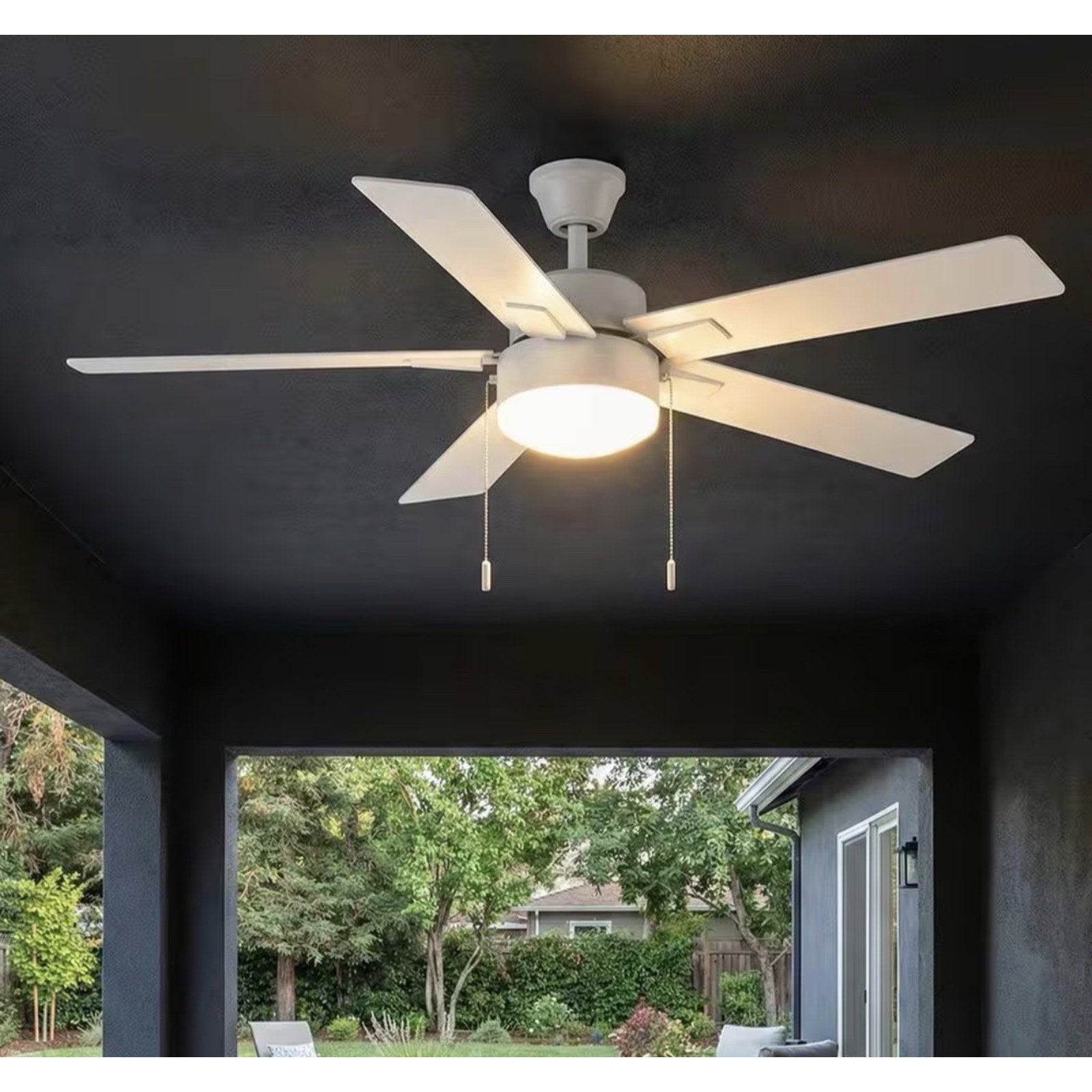 Hampton Bay 52 in Corwin Indoor/Outdoor Matte White LED Ceiling Fan w/ Light Kit