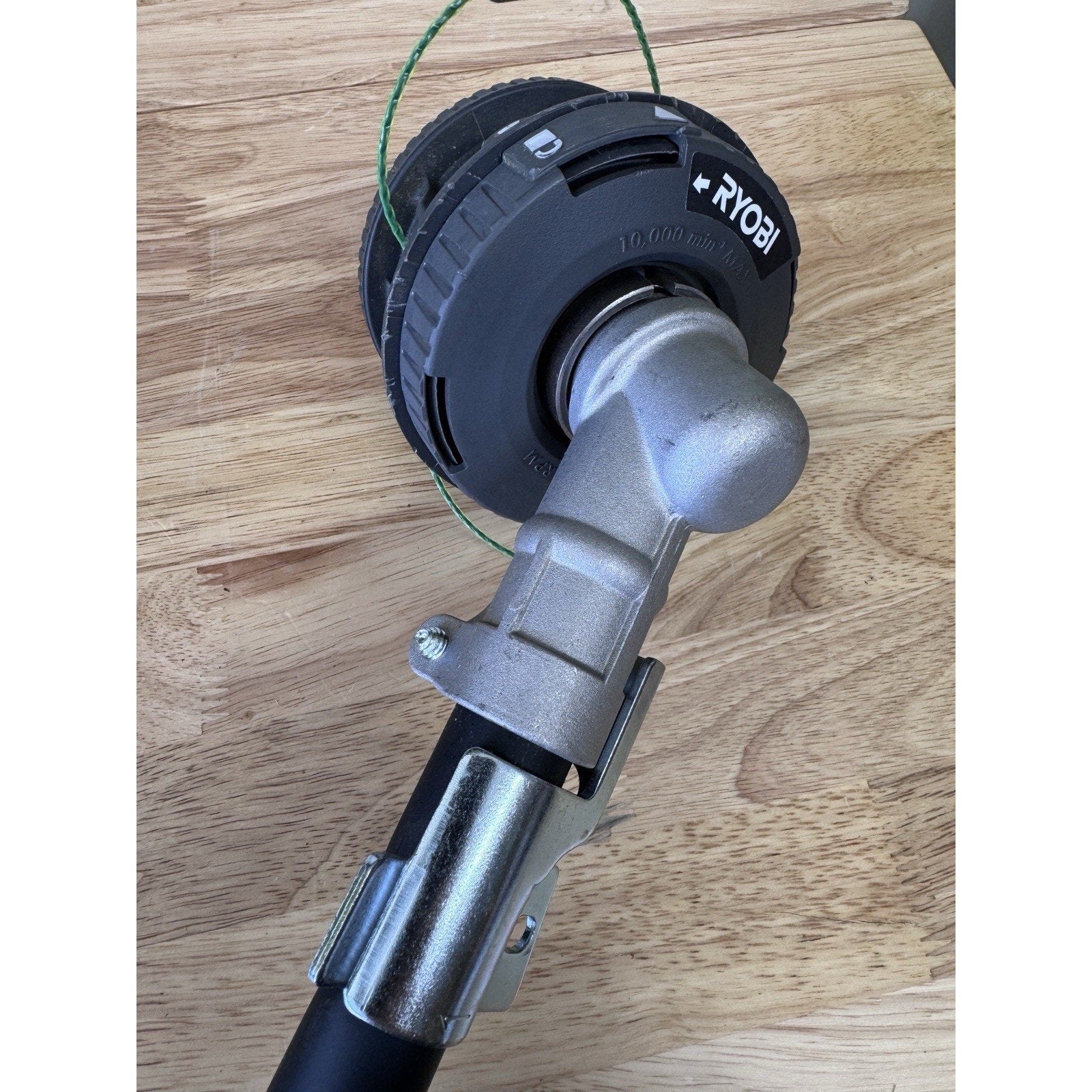 Ryobi RY40ST01K 40V 15" Expand-It Attachment String Trimmer(with Battery) Used