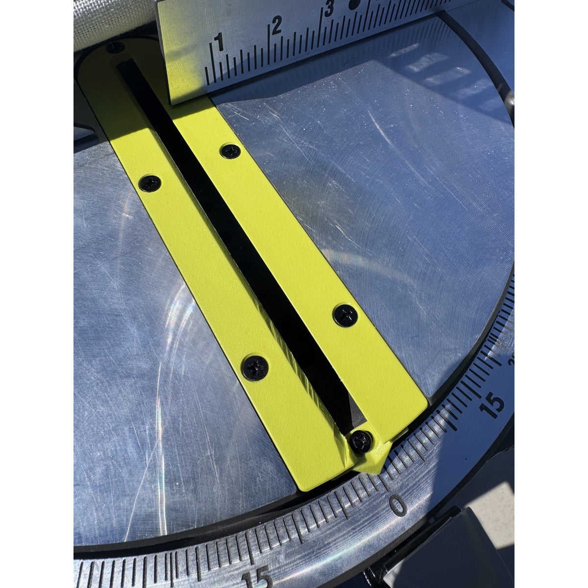 RYOBI 10" Compound Miter Saw TS1346 w/ 24T Blade - Used