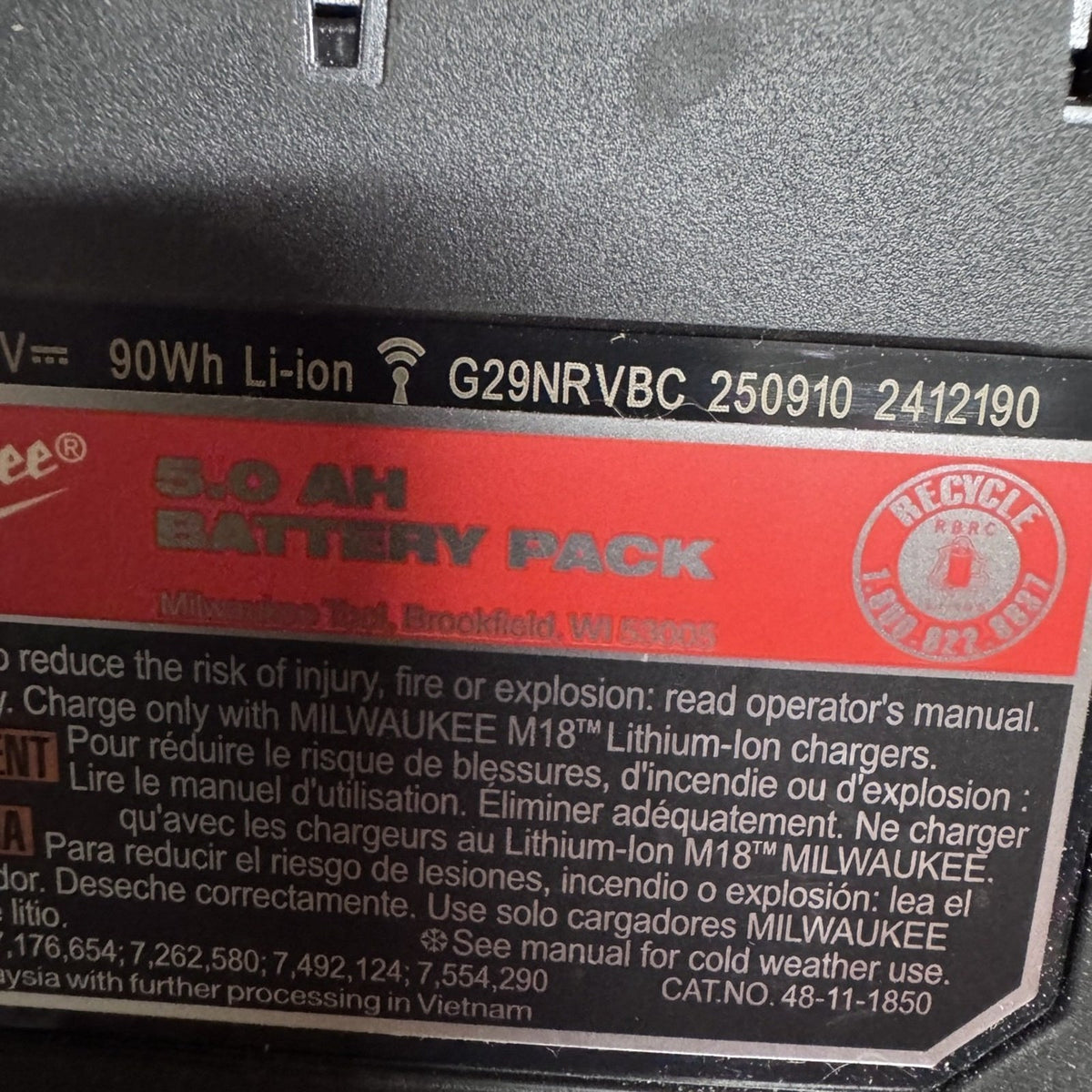 Milwaukee 3697-22 M18 FUEL Hammer Drill Impact Driver Kit 2x XC 5.0 Batteries
