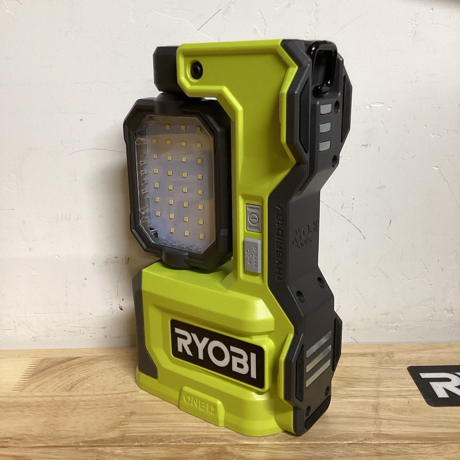 RYOBI 18V Hybrid Cordless Link Compatible LED Magnetic Task Light - Tool Only