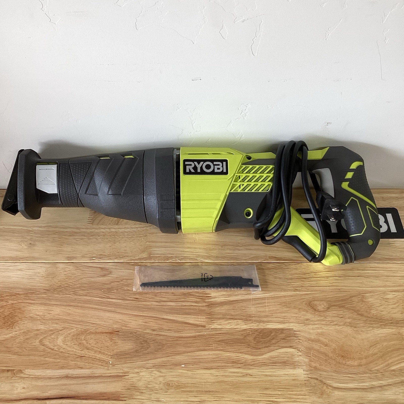 Ryobi RJ186V Reciprocating Saw