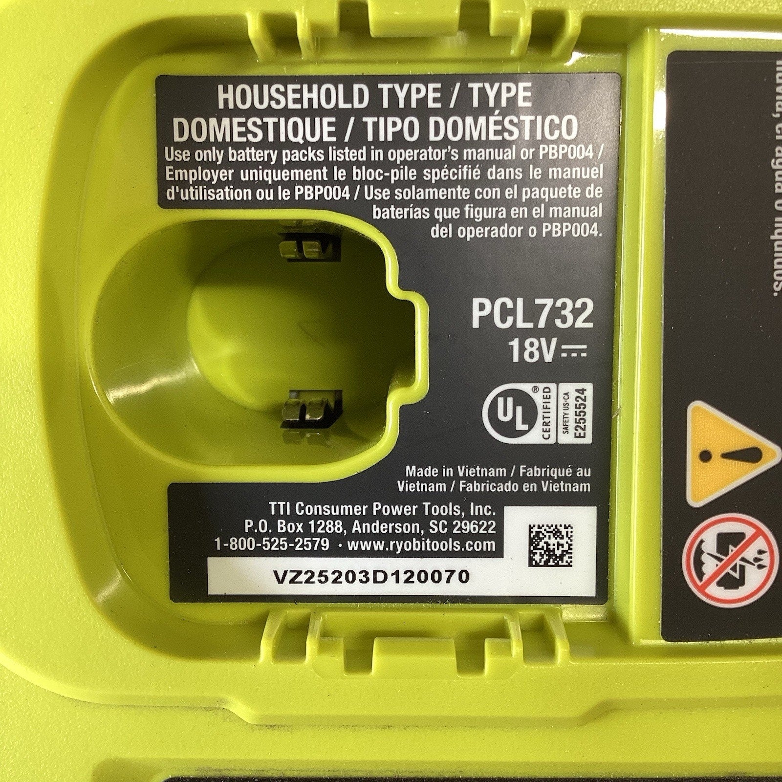 RYOBI 18V Cordless PCL732B 5 Gallon Bucket Top Wet/Dry Vacuum (Tool Only)