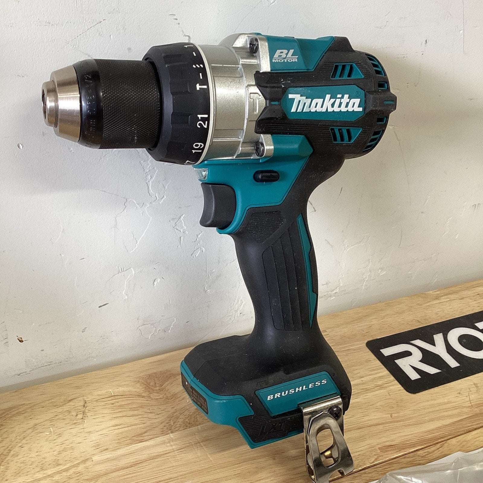 Makita XPH14Z 18 V Brushless Cordless Hammer Driver **Factory Reconditioned**