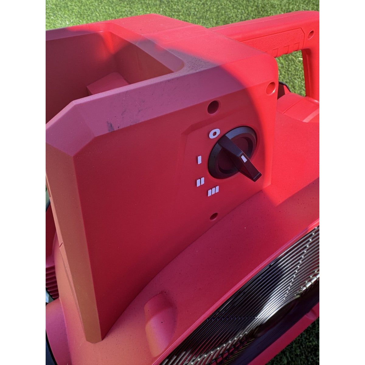 Milwaukee 0821-20 M18 Brushless 18 in. Fan Hybrid Tool Only Used