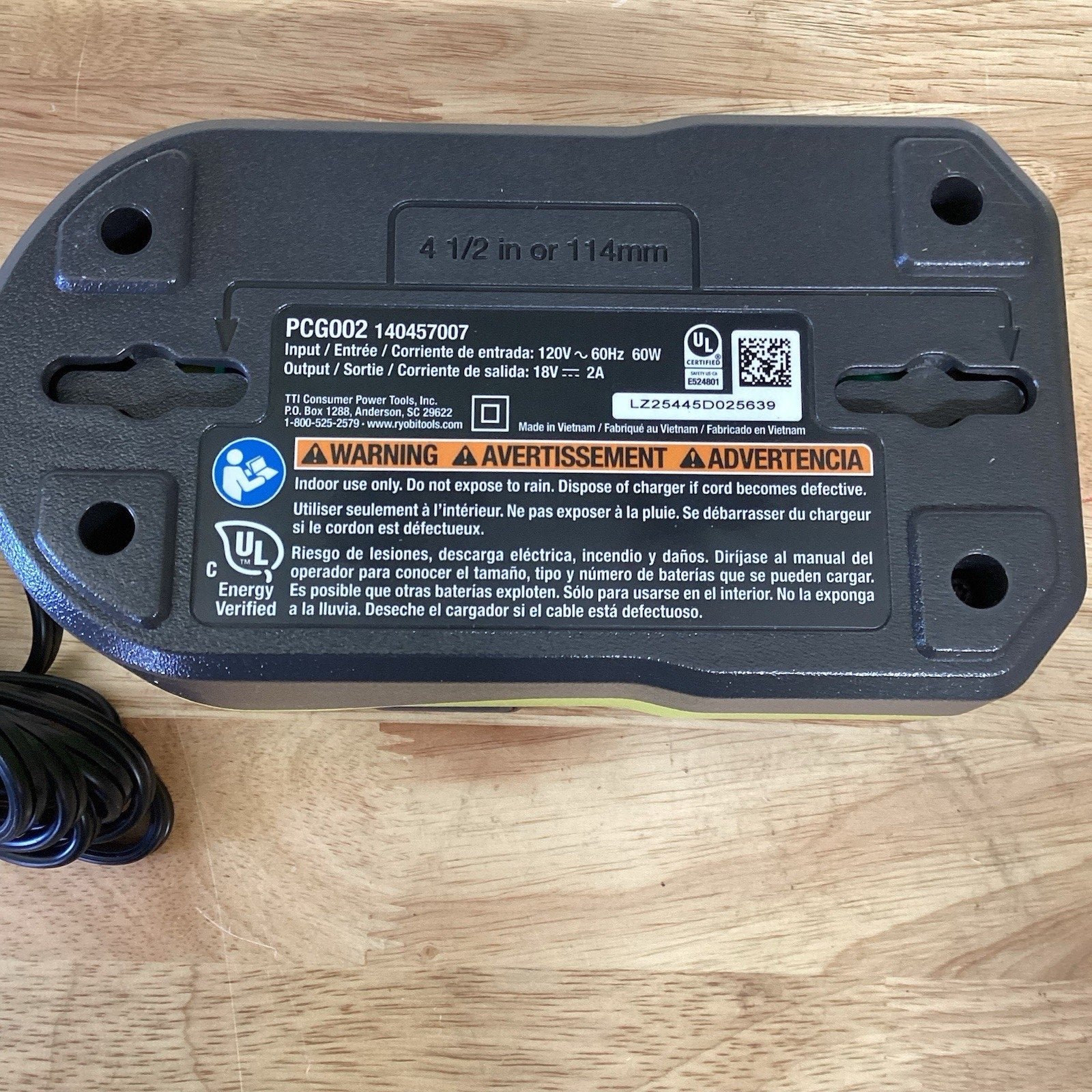 Ryobi PSK005 18V One+ 2.0Ah Battery & Charger Kit - Black/Green