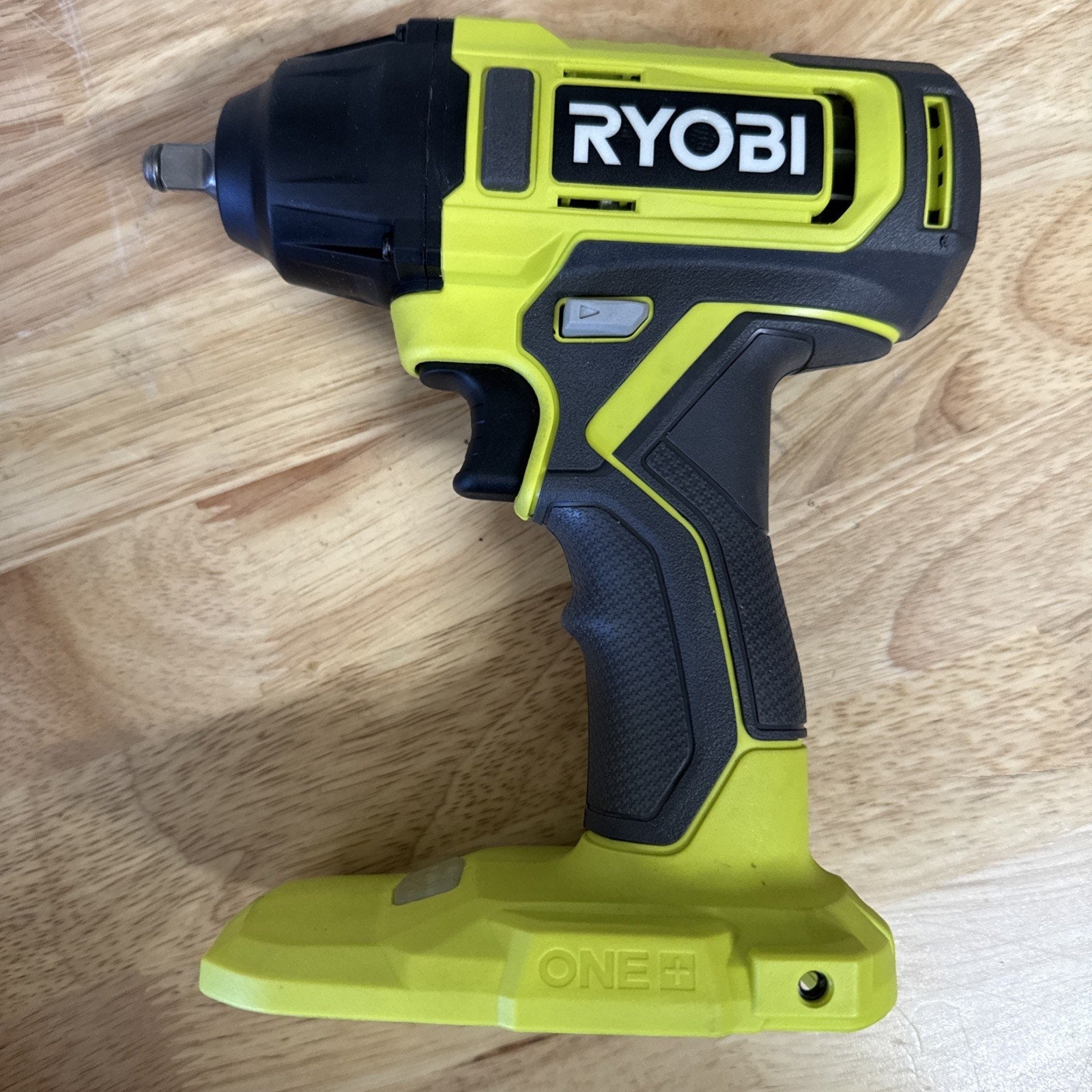 Ryobi PCL250B 18V 3.8 inch Impact Wrench