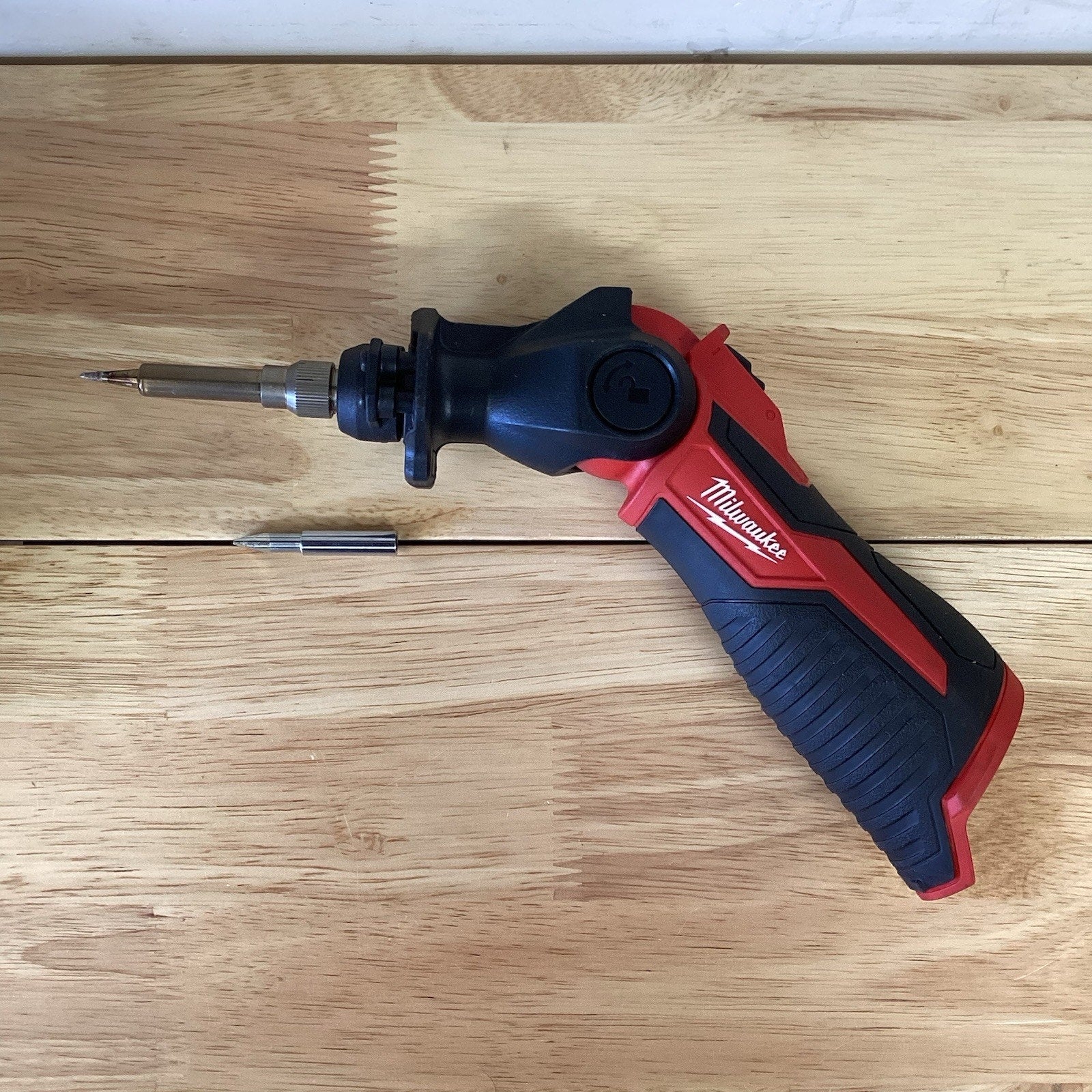 Milwaukee 2488-20 M12 Soldering Iron - Red Tool Only