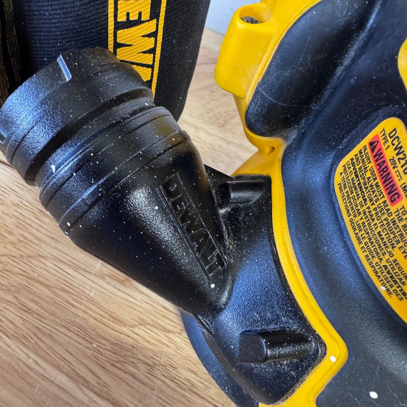 Dewalt 5” orbital sander