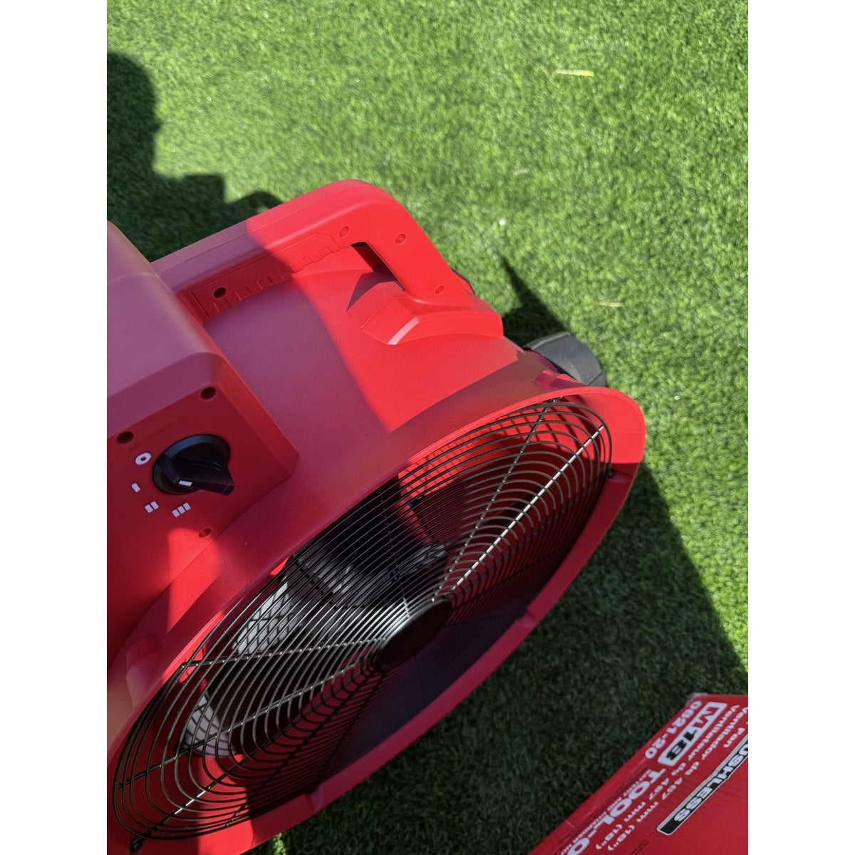 Milwaukee 0821-20 M18 Brushless 18 in. Fan Hybrid Tool Only Used