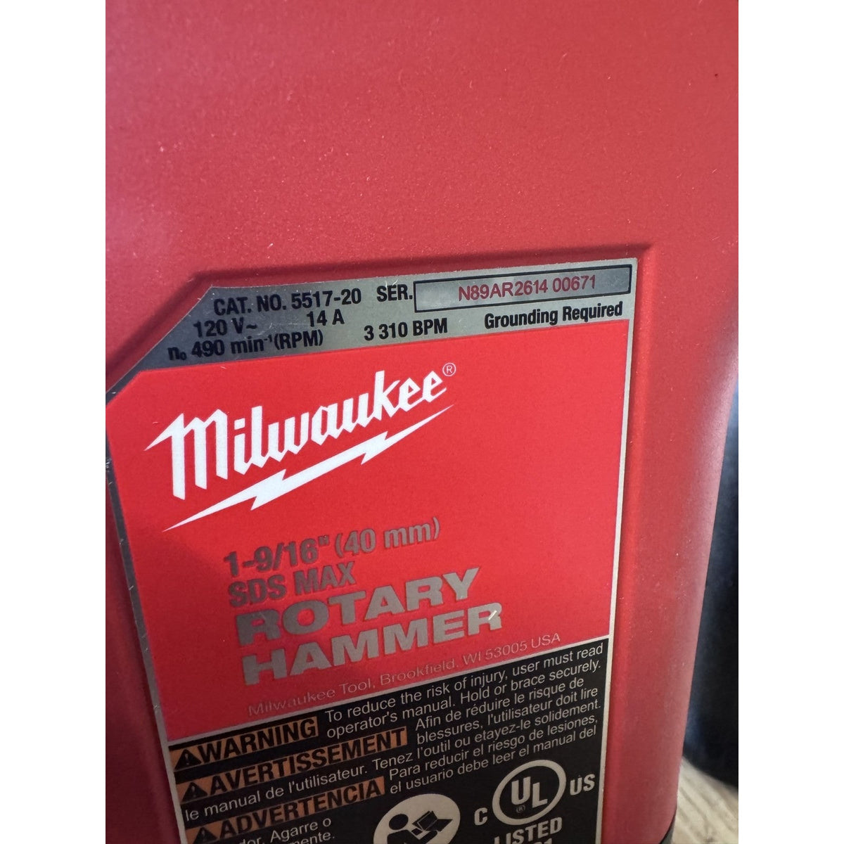 Milwaukee 5517-20 1-9/16 in SDS Max Rotary Hammer 14A AVS w/ Case Used Tested