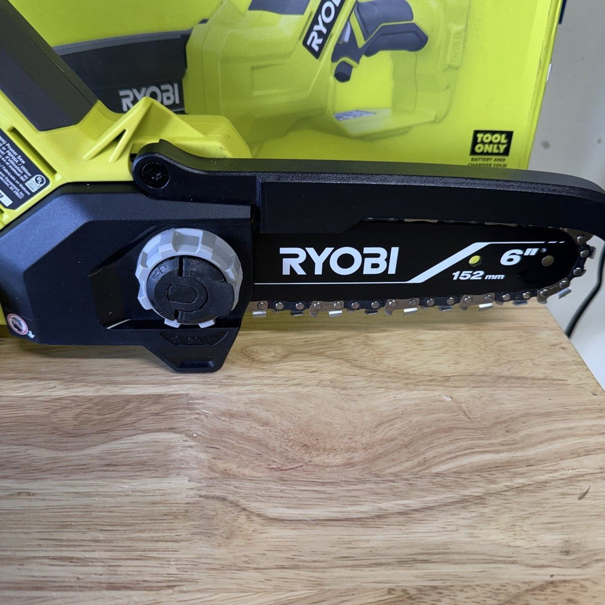 Ryobi PCLCW01B 18V ONE+ 6 in Pruning Chainsaw Tool Only Bar Cover Box