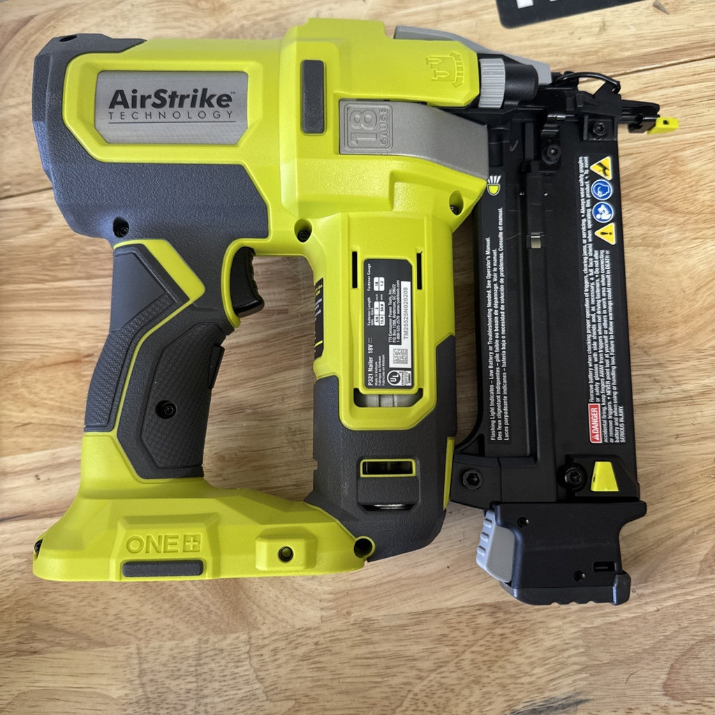 Ryobi 18V Ryobi ONE+ 18-Gauge Cordless Airstrike Brad Nailer (Tool Only) P321