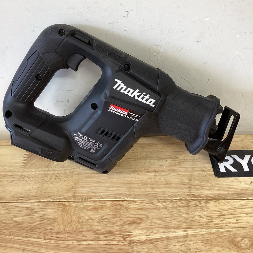 Makita XRJ07 18V Brushless Cordless Compact Reciprocating Saw (TOOL ONLY)