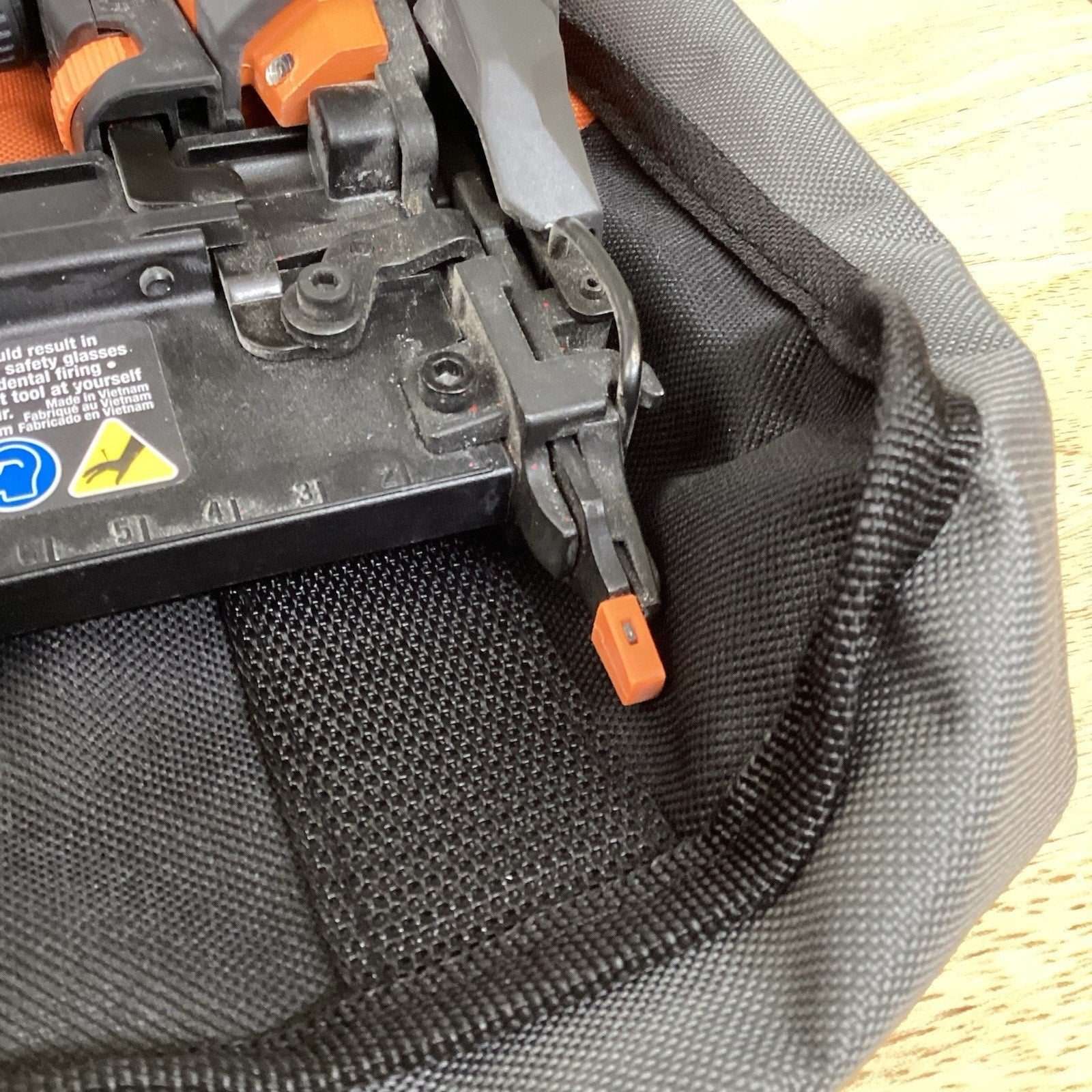 RIDGID R213BNF Brad Nail Gun