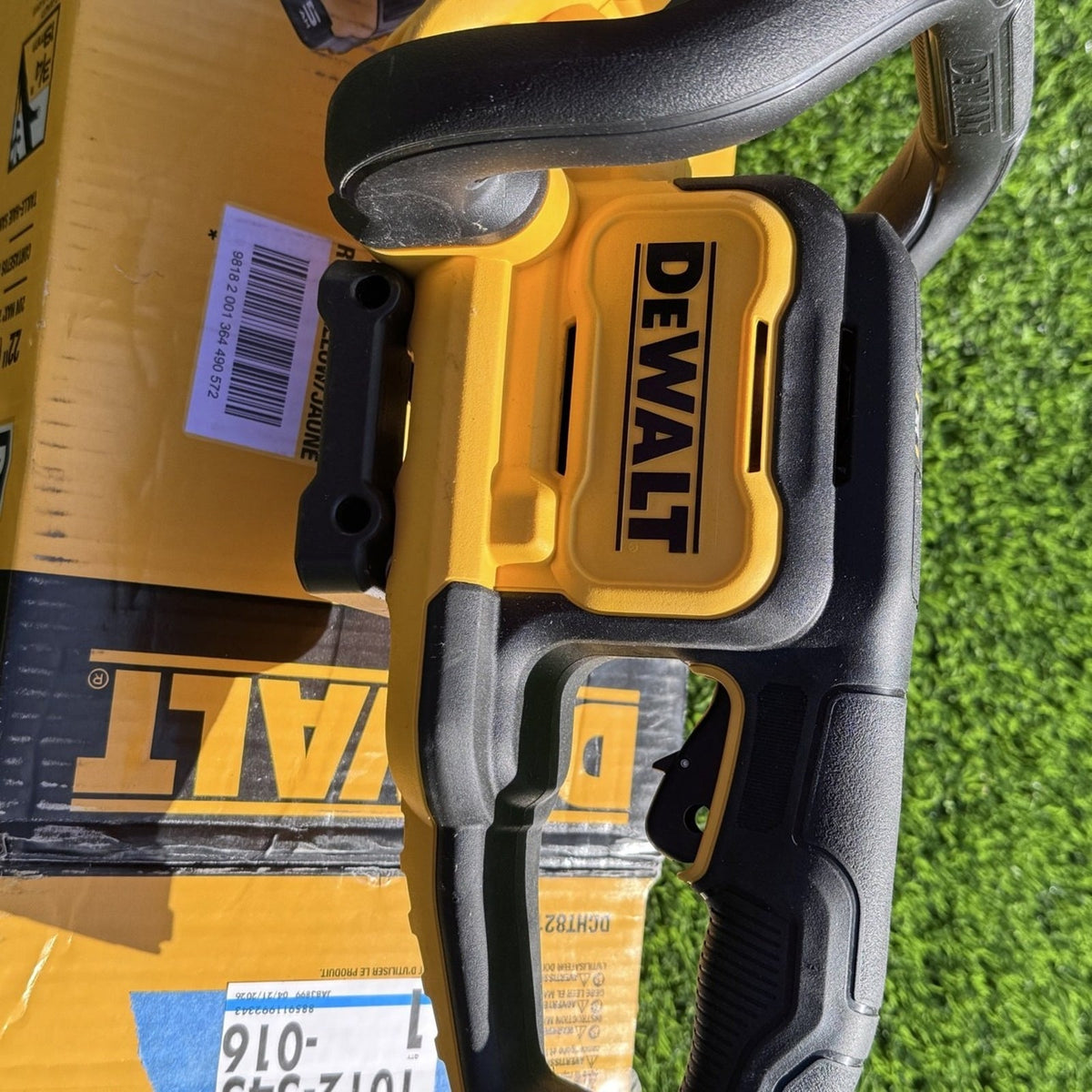 DeWalt DCHT821B 20V MAX 22 in Hedge Trimmer Tool Only Tested Working Used