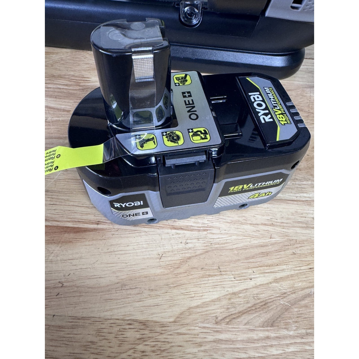 RYOBI ONE+ HP 18V Advanced Stick Vacuum Kit PBLSV719K w/ 4Ah Battery