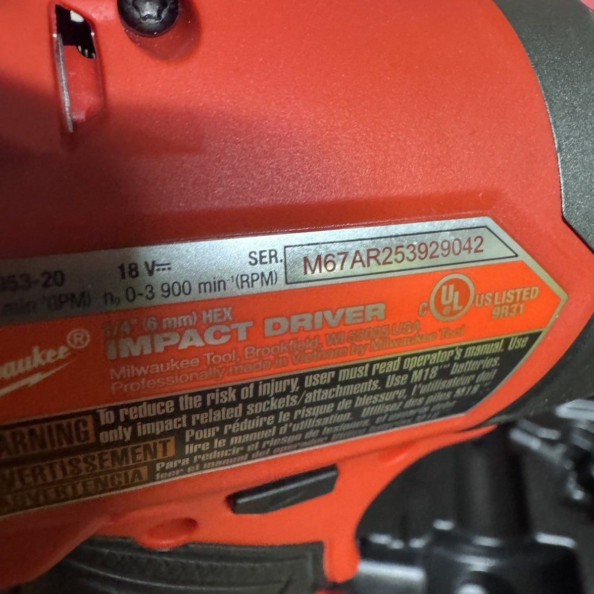 Milwaukee 3697-22 M18 FUEL Hammer Drill Impact Driver Kit 2x XC 5.0 Batteries