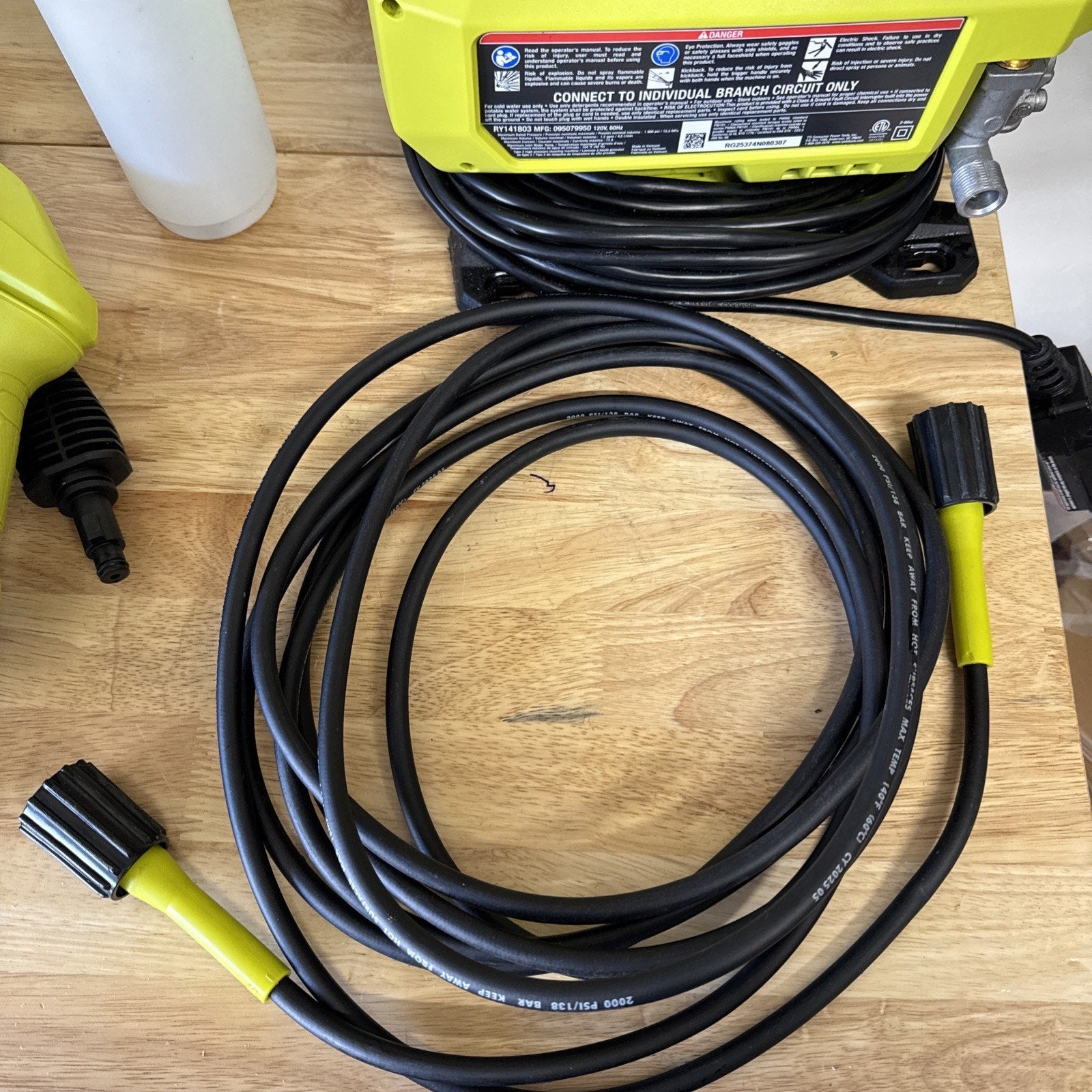 RYOBI 1800 PSI 1.2 GPM Electric Pressure Washer Portable Outdoor Cleaner
