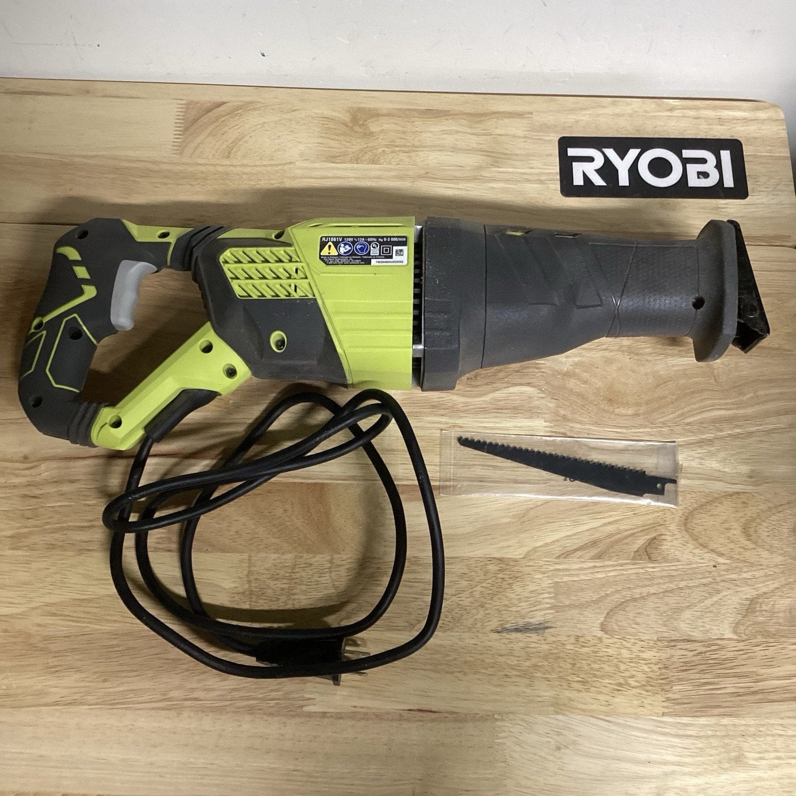 Ryobi RJ186V Reciprocating Saw