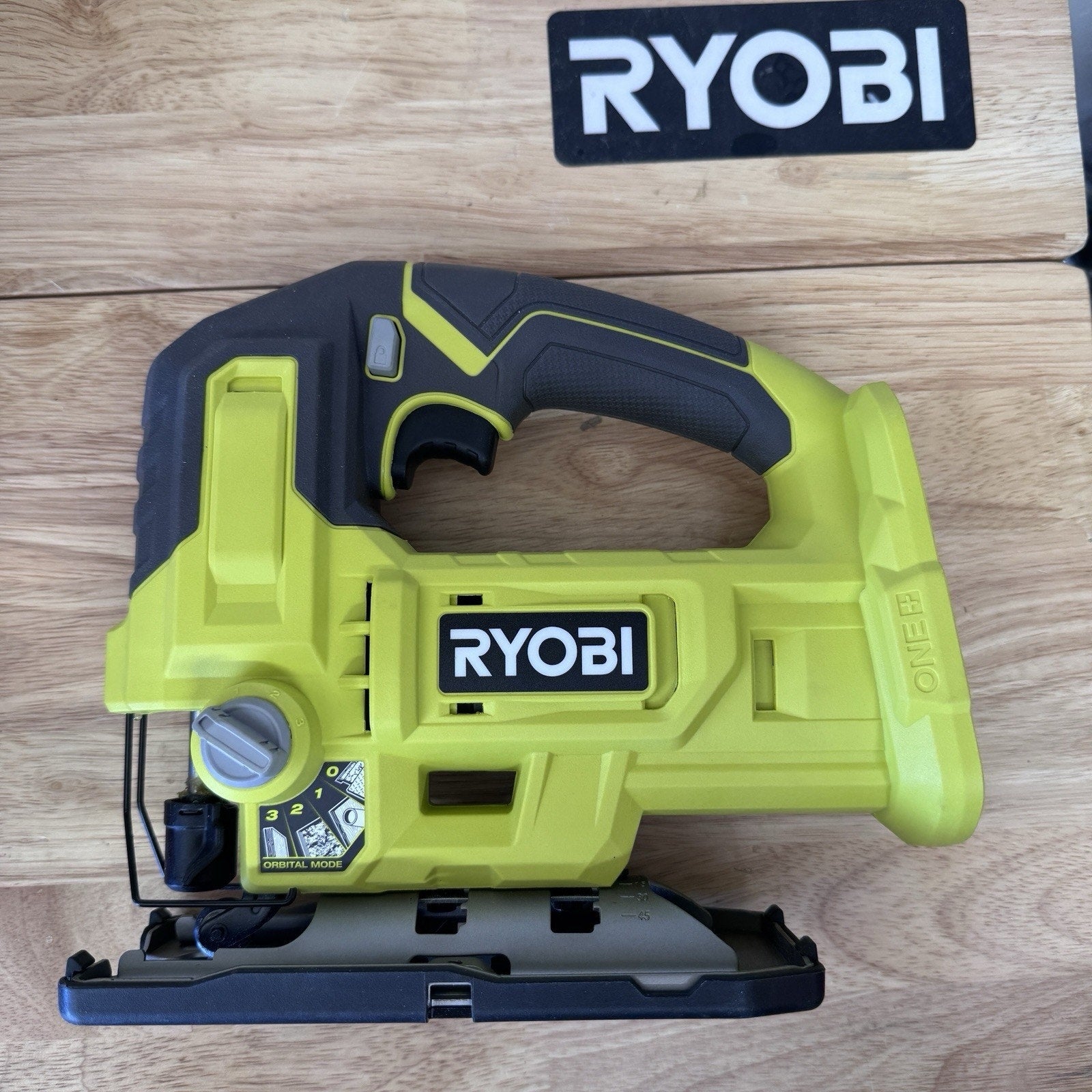 RYOBI ONE+ 18V Cordless Jig Saw Tool Only PCL525B TOOL ONLY