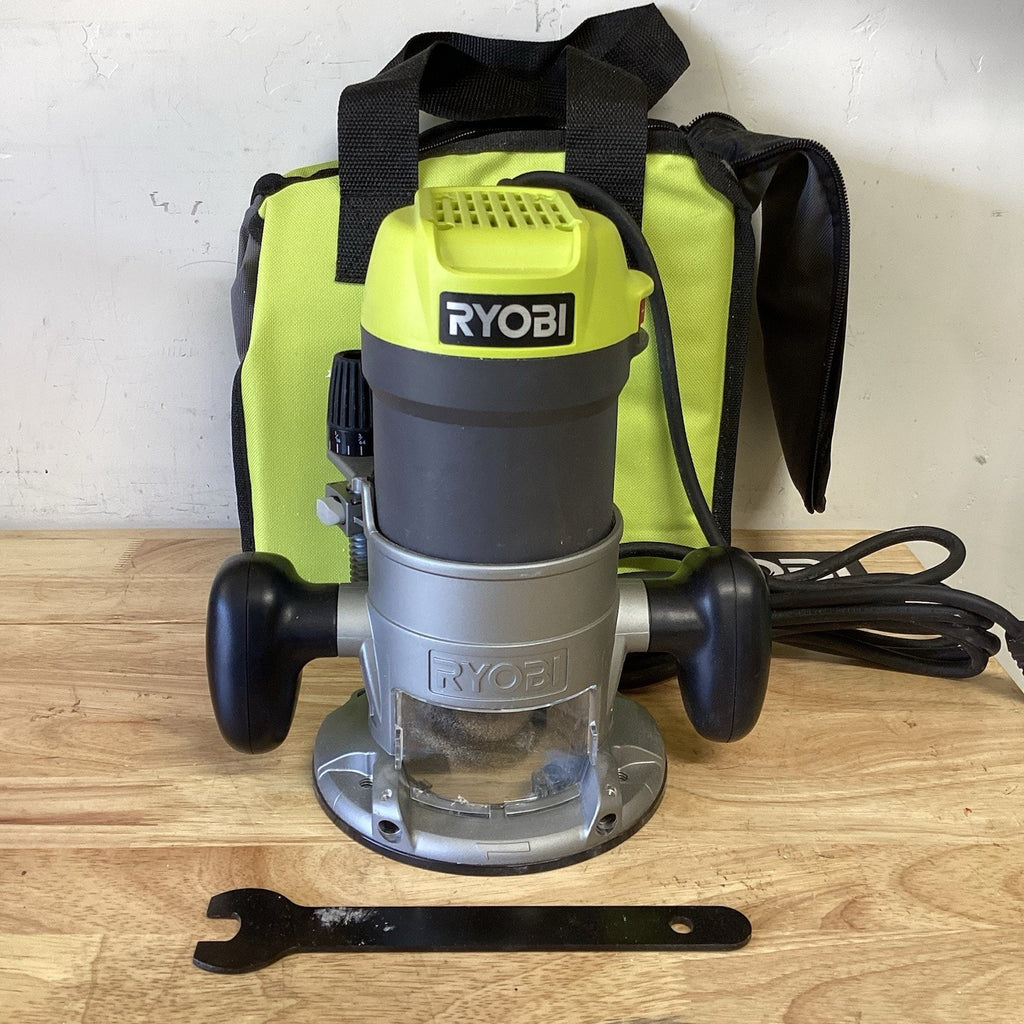 Ryobi R1631K 8.5 Amp 1-1/2 Peak HP Fixed Base Router Kit