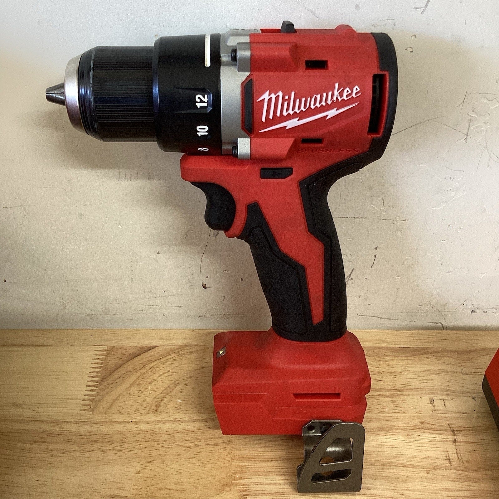 Milwaukee 3601-22CT M18 18V 1/2" Compact Brushless Drill/Driver Kit