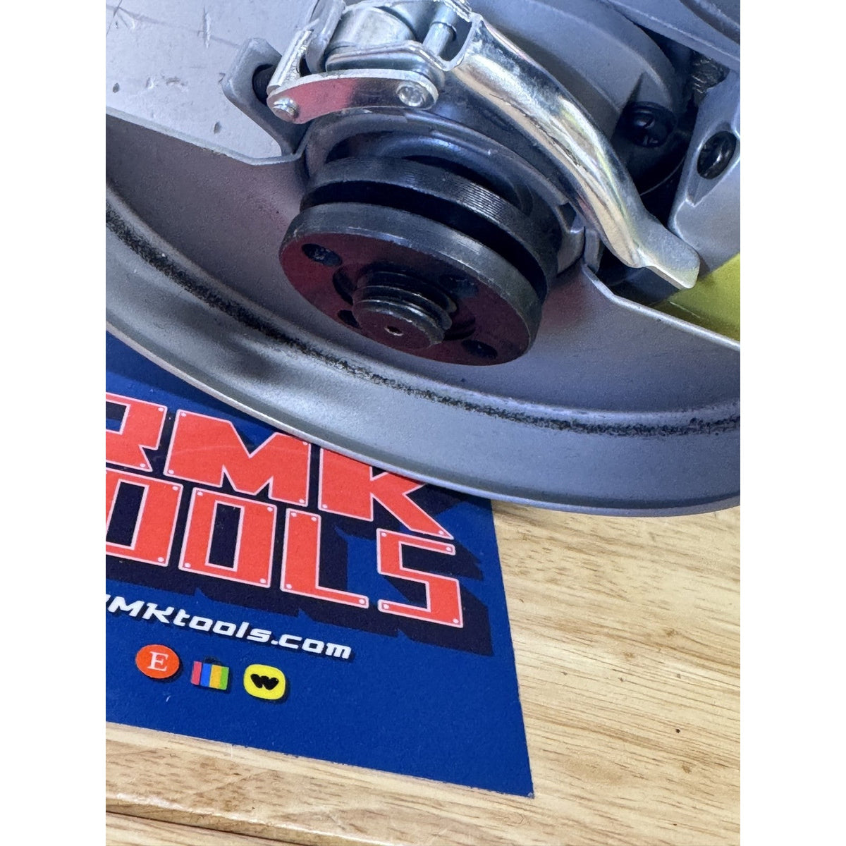 Ryobi AG454 CORDED 7.5 Amp 4-1/2 in Angle Grinder Tested Retail Box