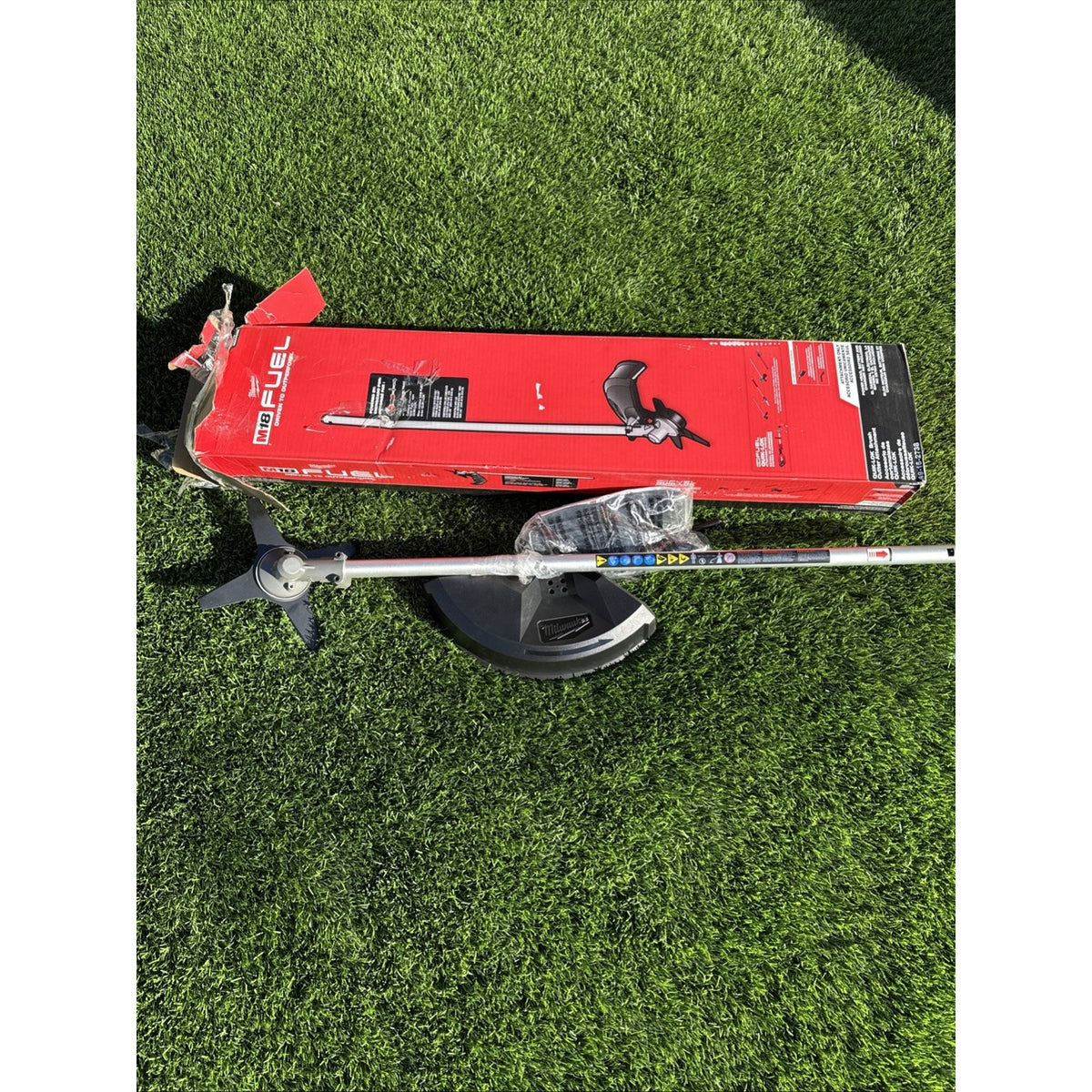 Milwaukee M18 FUEL QUIK-LOK Brush Cutter Attachment (49-16-2738)