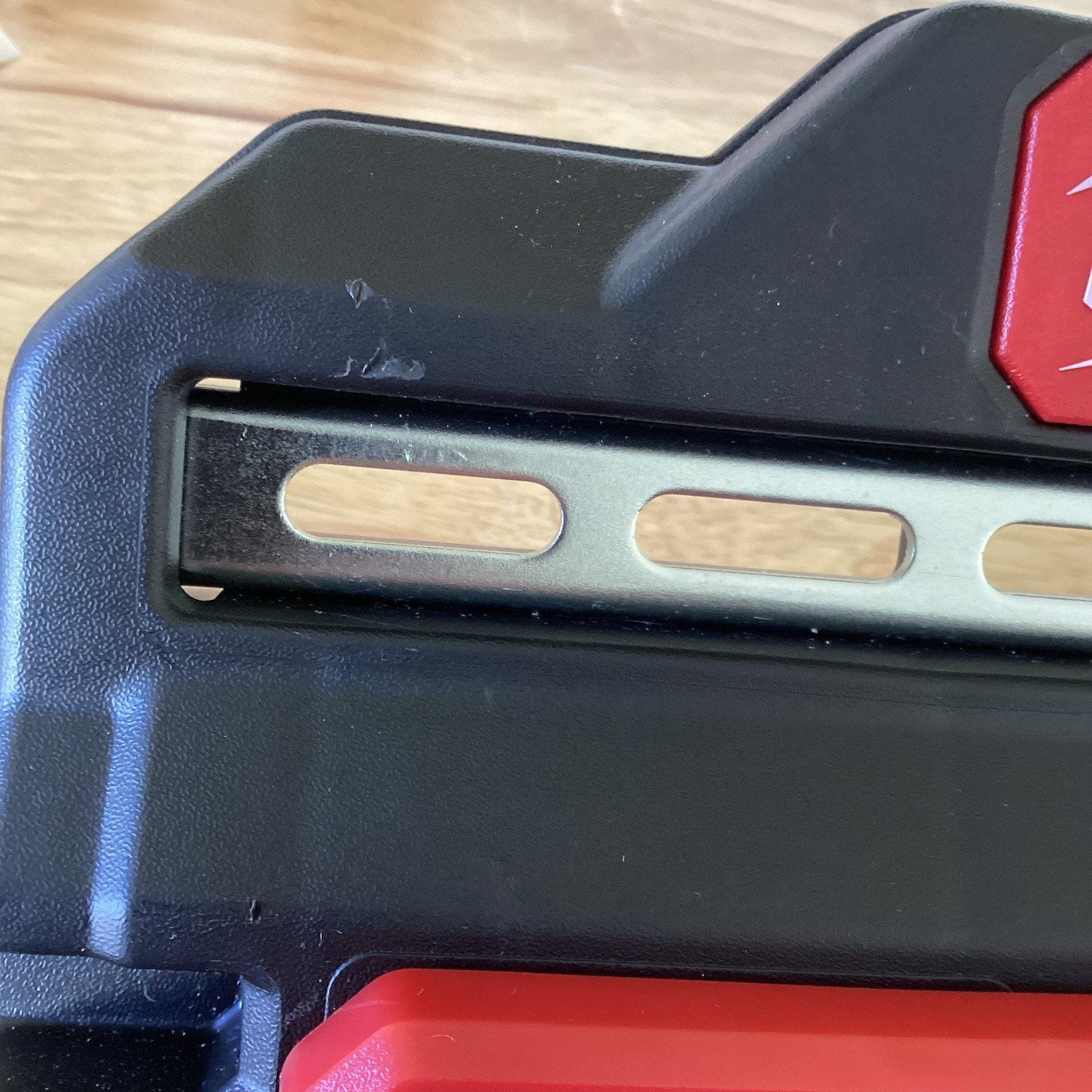 Milwaukee M12 XC4.0 Extended Capacity Battery 2-Pack PACKOUT w/ Wall Plate& Rack