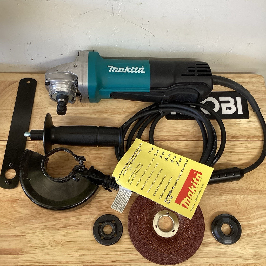 Makita 9557PB 120V 114mm Angle Grinder