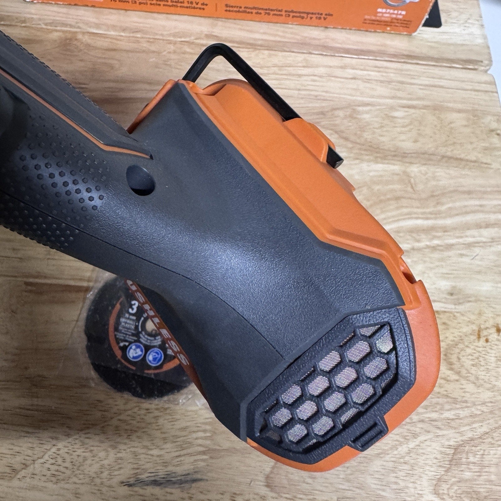 RIDGID 18V 3 in Multi Material Saw SubCompact Tool Only W/ Blades R87547B